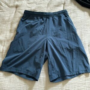 Men’s lululemon shorts